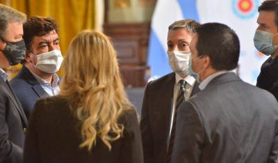 Gray: �Me parece muy atinado el impulso a la obra p�blica que lanz� el presidente�