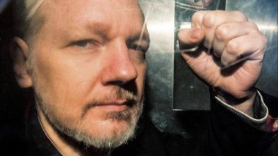 México ofrece asilo político a Assange, pero es poco probable que el activista lo acepte