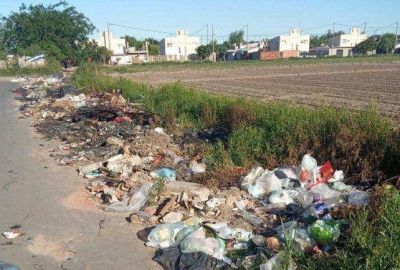 Piden erradicar los basurales alrededor del Complejo Penitenciario Rosario