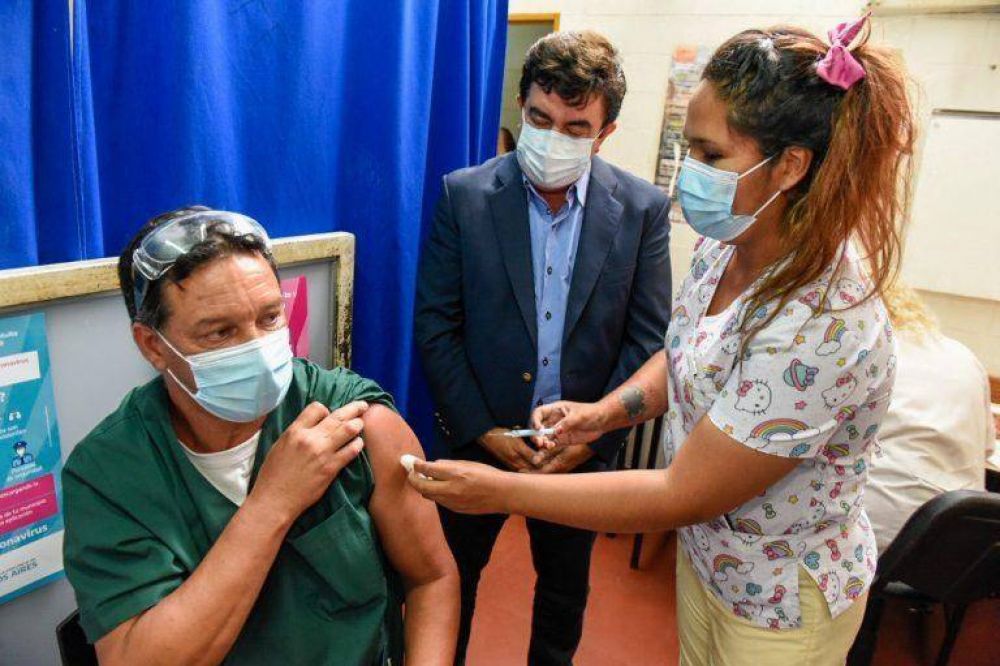 Espinoza: �Declarar�a a todo el personal de salud como h�roes�