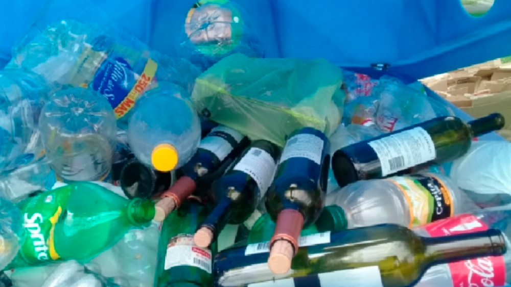 La separacin de residuos es de gran importancia, ya que es una prctica que facilita el reciclaje