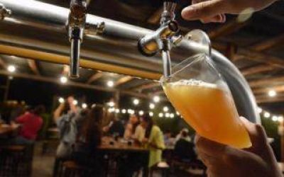 Por el aumento de casos, Ituzaing� cancela su colonia de verano y los bares deber�n cerrar a las 24 hs