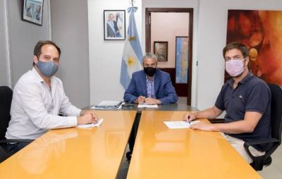 Ustarroz firm� con Ferraresi la adhesi�n a Casa Propia