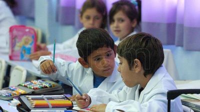 Vacunar�n a docentes en febrero para que las clases se inicien 