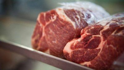 Comer carne es un lujo: el consumo en 2020 fue el más bajo en cien años