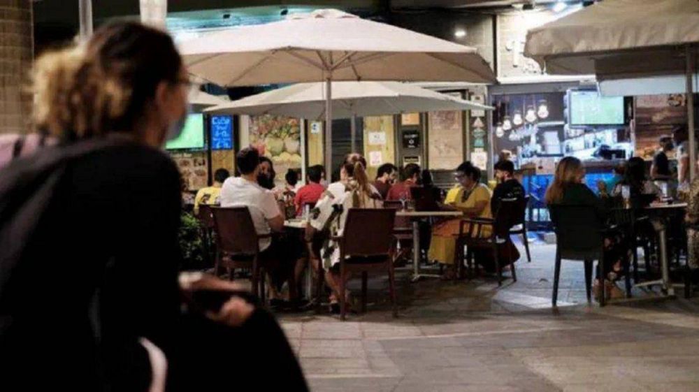 Ciudad y Provincia pondrn un horario comn de cierre de bares y restaurantes del AMBA: sera desde las 00