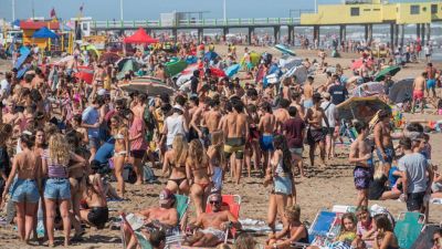 Cama�o habl� de campamentos nazis y minimiz� las muertes por Covid: �La gente no va a ser eterna, la gente se muere�