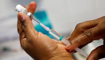 Polémica por turistas que buscan vacunarse contra el COVID en Miami