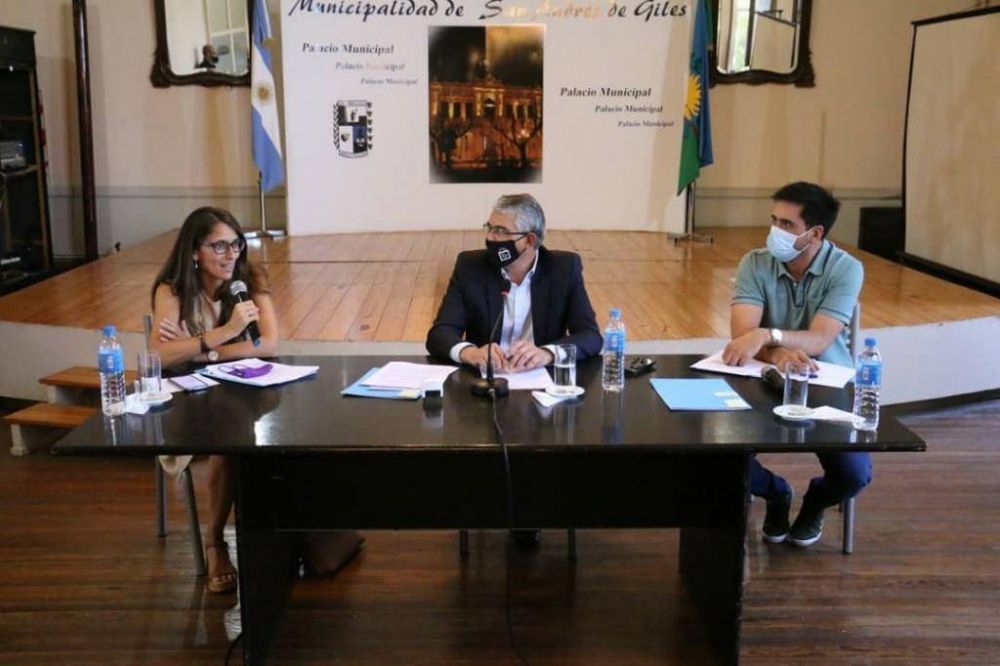 Los intendentes de San Andrs de Giles y Carmen de Areco firmaron convenios con la ministra Gmez Alcorta