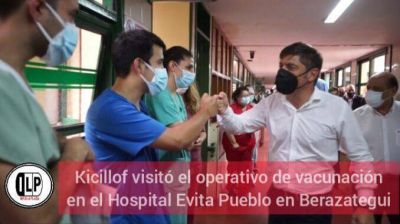Kicillof visit� el operativo de vacunaci�n en el Hospital Evita Pueblo