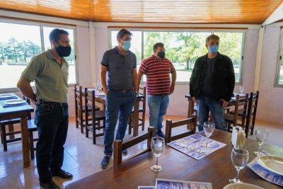 Jorge Macri junto a Javier Iguacel visitaron a emprendedores en Cap. Sarmiento