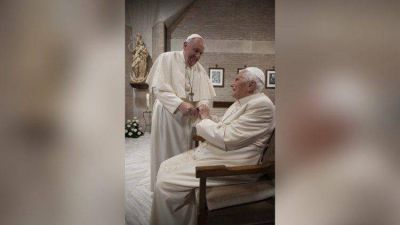 La campa�a anti covid en el Vaticano, vacunados el Papa y el em�rito
