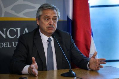 Alberto Fern�ndez dialog� con Moderna y se confirm� que s�lo habr� vacunas rusas para aplicar hasta fin de marzo