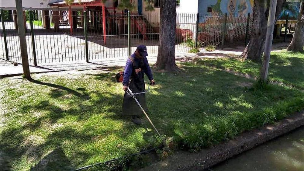 El Municipio realiz trabajos de limpieza integral en instituciones educativas del Delta de Tigre