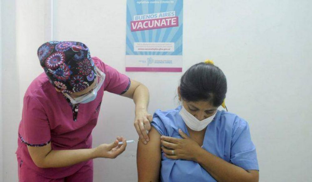 El personal de terapia intensiva de Esteban Echeverra ya est vacunado contra el Covid-19