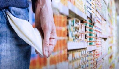 Con Macri y Fern�ndez, el salario m�nimo, vital y m�vil perdi� un 32 %
