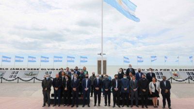En una nueva parada del proyecto �capitales alternas�, Alberto Fern�ndez viajar� a La Rioja y se reunir� con los gobernadores del norte