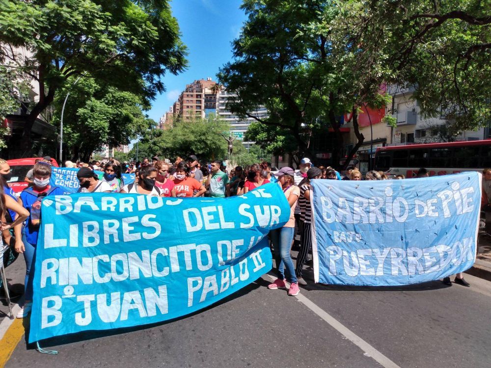 Barrios de Pie march en Crdoba para pedir la reactivacin de Potenciar Trabajo