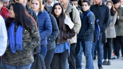 R�o Cuarto: 600 personas aplicaron para s�lo cuatro puestos de trabajo