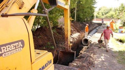 Avanzan las obras de pavimentaci�n en San Miguel