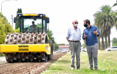 �Pusimos en marcha la obra de asfalto m�s importante de los �ltimos a�os�