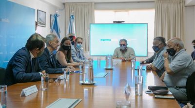 Mar�timos. Schmid celebr� el acuerdo que le dar�a a la Argentina trabajo y divisas 