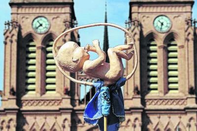 La Iglesia cat�lica y el aborto en la Argentina