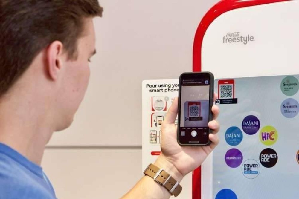 Hasta la gigante Coca Cola invierte en mquinas de vending completamente contactless