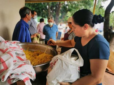 Hoy fue la primera jornada de 150 ollas populares por aniversario de Ciudad del Este