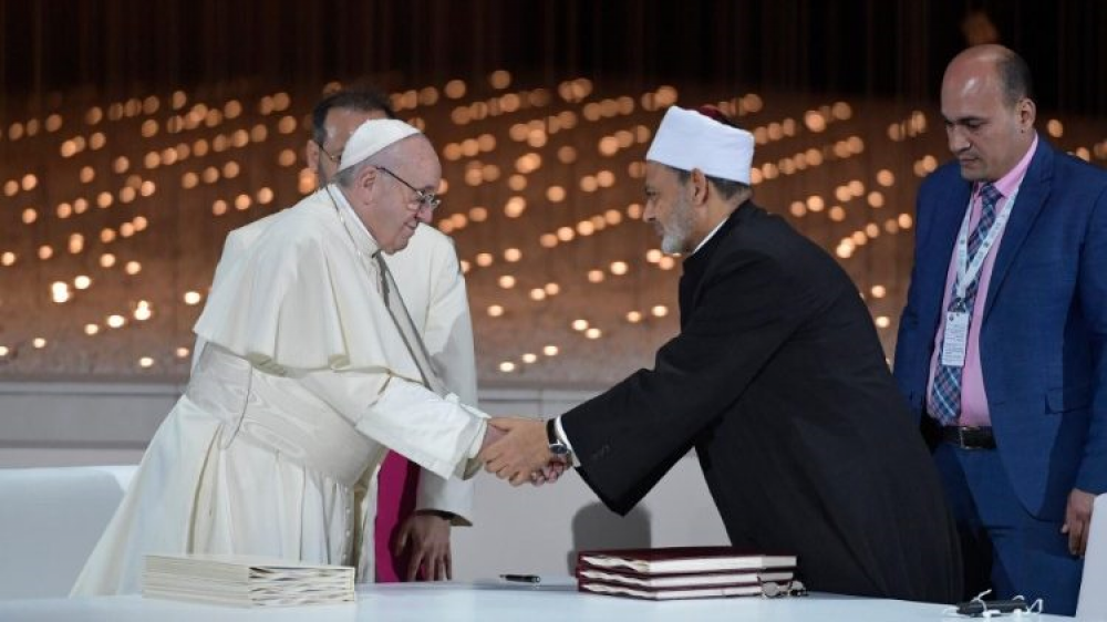 Encuentro de Fraternidad Humana: El Papa y el imn de Al-Azhar, juntos