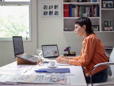 Mayra se reuni� con Kicillof por zoom para avanzar en la vacunaci�n