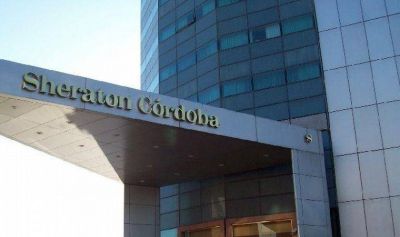Empleados del Sheraton analizan propuesta de indemnizaciones