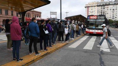 Las seis l�nes de subtes estuvieron paralizadas durante tres horas por una protesta de metrodelegados