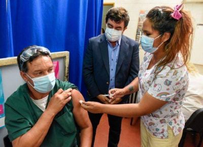 Coronavirus | La Matanza comenz� a aplicar la segunda dosis de la Sputnik V al personal de salud