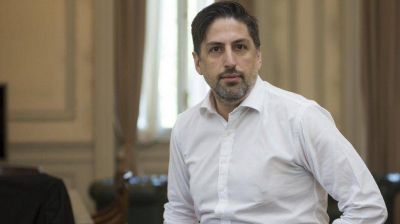 Nicol�s Trotta qued� aislado por un contacto estrecho de coronavirus