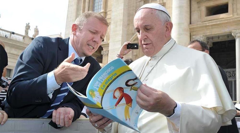 �Una fundaci�n pontificia utiliza al Papa Francisco para difundir la ideolog�a de g�nero?