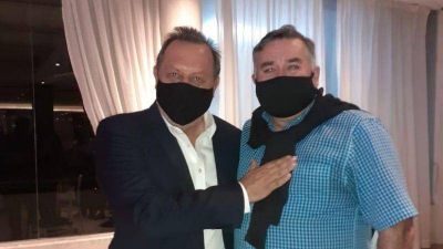 Gustavo Santos prepara su gira por Punilla