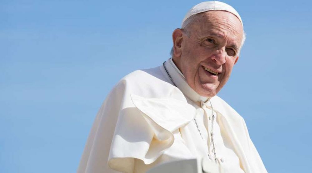 Vaticano presenta logo del viaje del Papa Francisco a Irak
