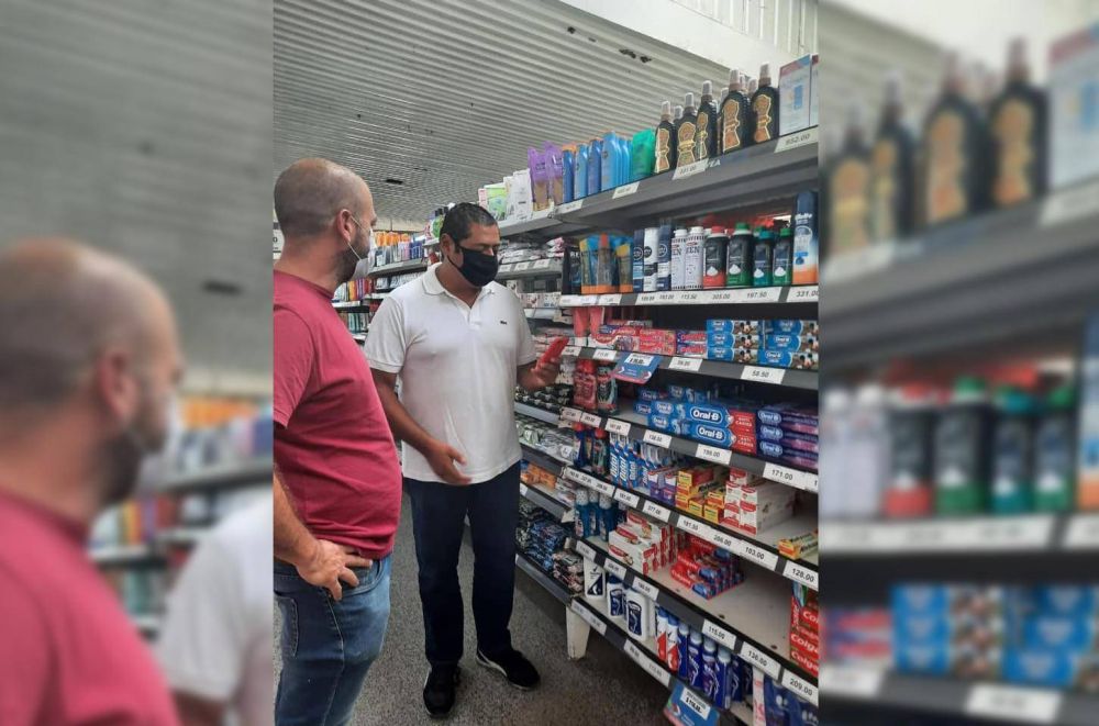 Marcelo realiz un control del Precios Cuidados en un reconocido supermercado santaclarense