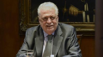 Gin�s Gonz�lez Garc�a confirm� avances en la negociaci�n por la vacuna de Sinopharm