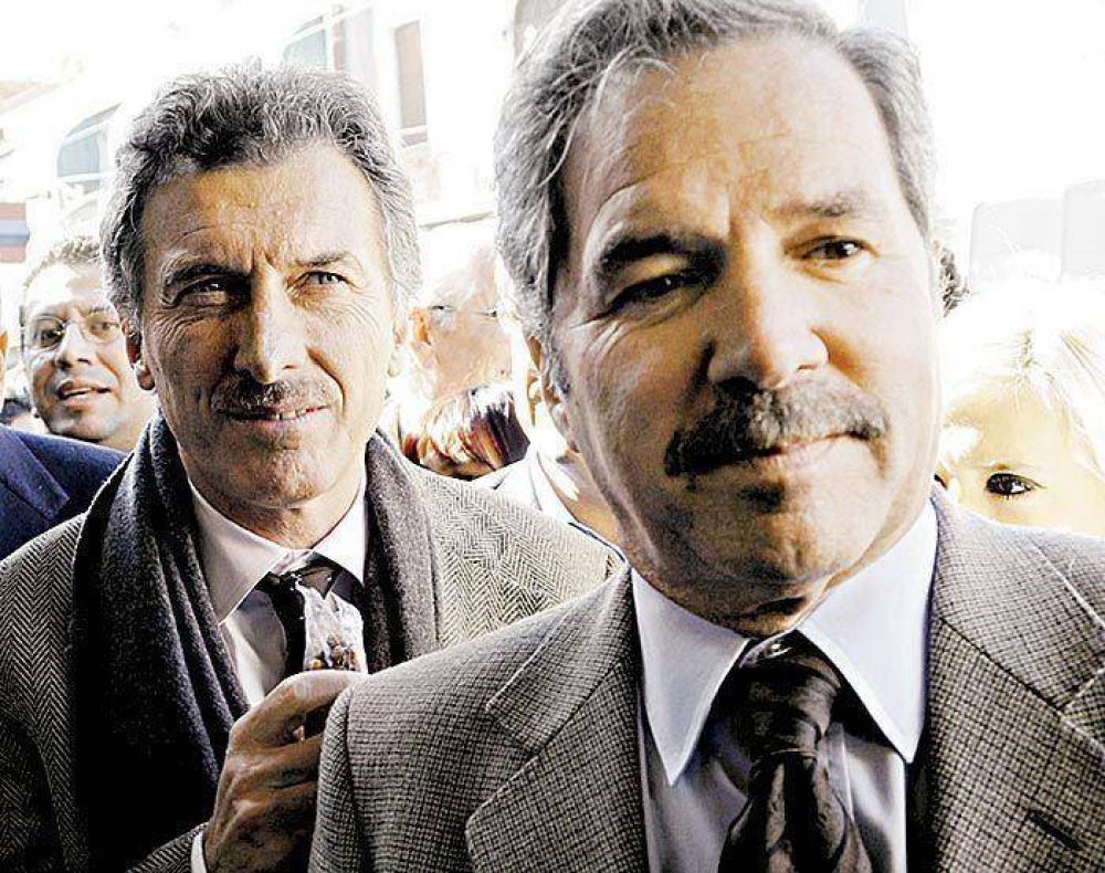 Sol� se distancia m�s de Macri y ya lo considera un adversario