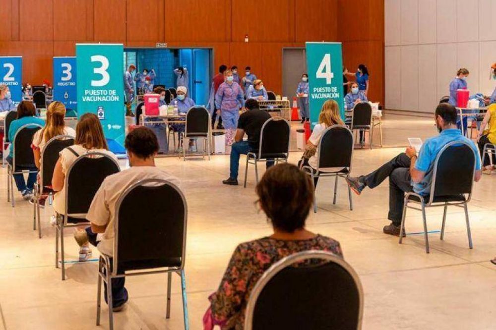 Durante el martes se vacunaron 786 personas con la vacuna Sputnik V en la provincia de C�rdoba
