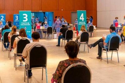 Durante el martes se vacunaron 786 personas con la vacuna Sputnik V en la provincia de C�rdoba