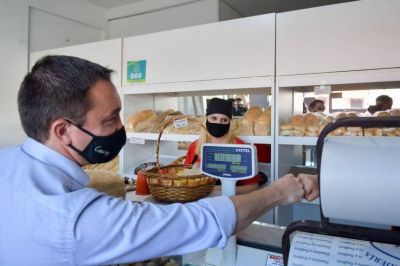 Watson visit� una panader�a adherida al programa �Mercado Activo�