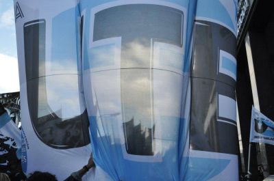 La UTE resolvi� por Plenarios de Delegados rechazar los protocolos de CABA y prepara medidas.