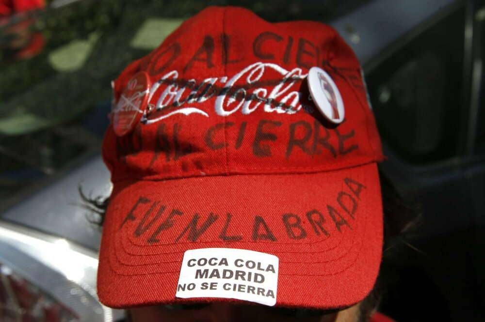 Coca-Cola despidi a 1.900 trabajadores desde la fusin de embotelladoras en Espaa