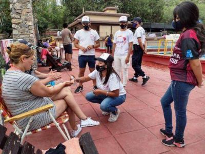 La campa�a �Turismo Seguro� lleg� a Villa de la Quebrada