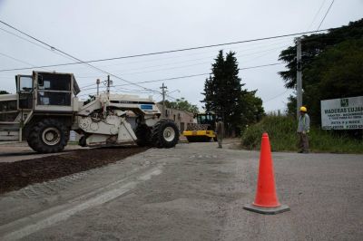 El Municipio avanza con el plan de asfaltado en los barrios Universidad y El Tr�bol