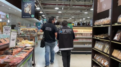 Del aplauso a la micro, parte II: pressing oficial a los gigantes del consumo