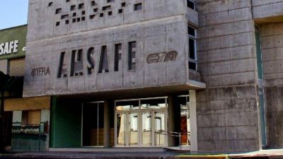 Boleto gratuito, hisopados y licencias por Covid, primeros resultados de la paritaria docente santafecina